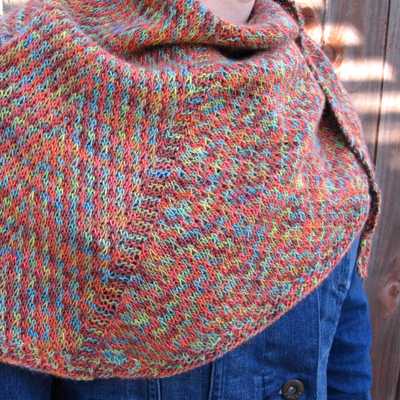 closeup of Alfarería shawlette wrapped around shoulders